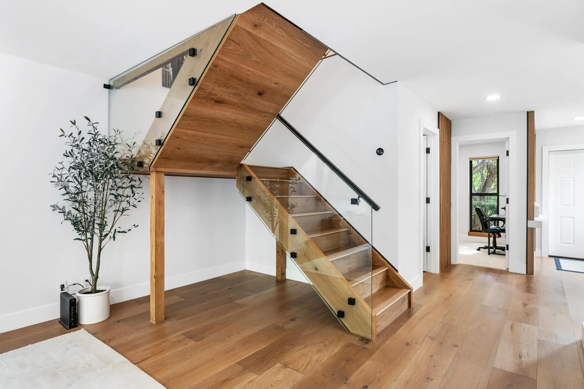 Gallery photo 3