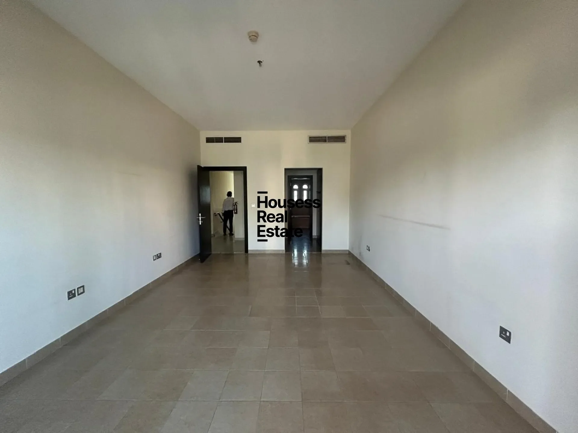 Gallery photo 9
