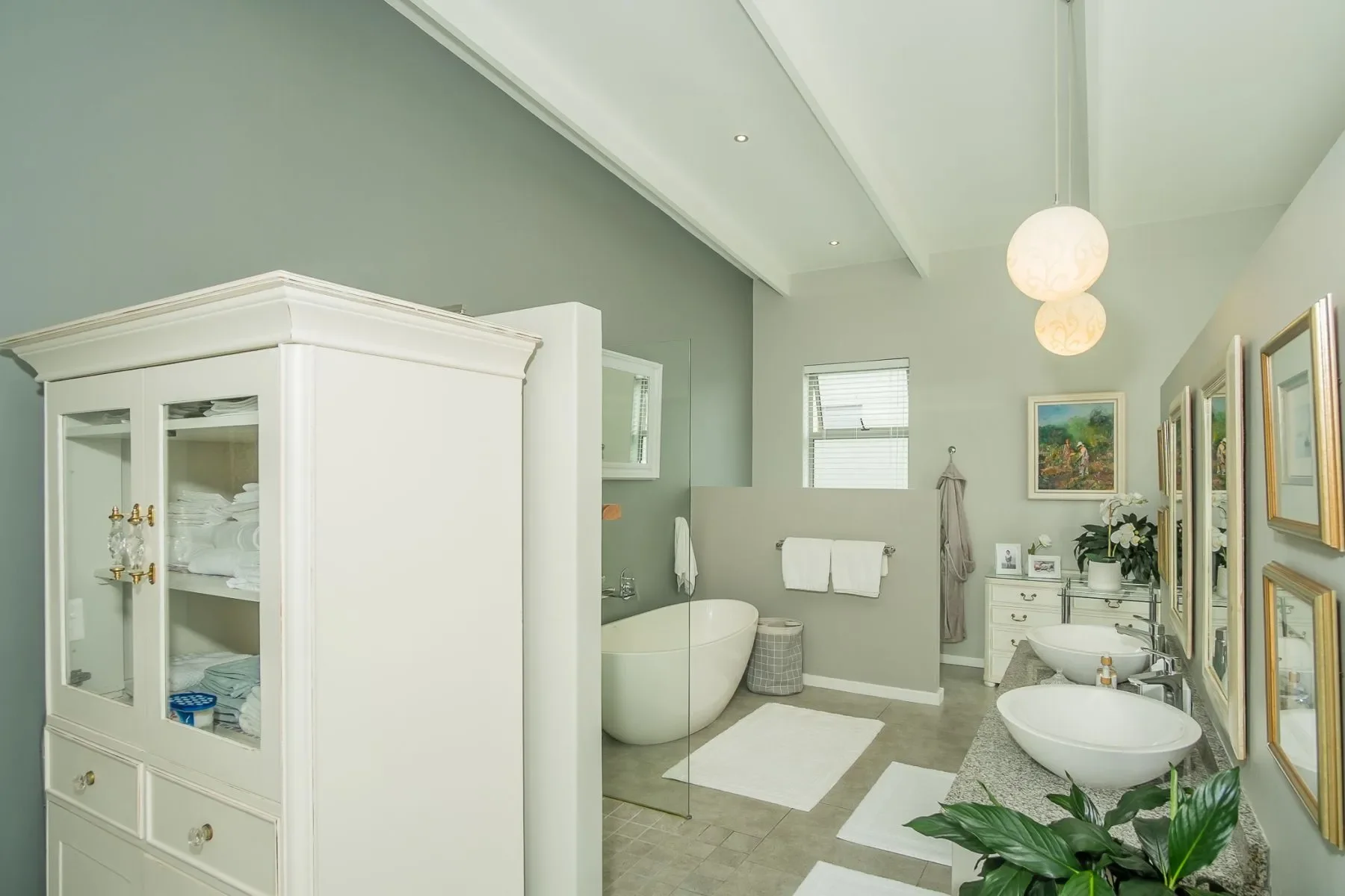 Gallery photo 12