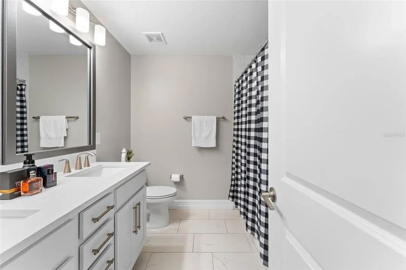 5351 BRIDGE ST 81, Tampa, Florida, United States. - Photo 16