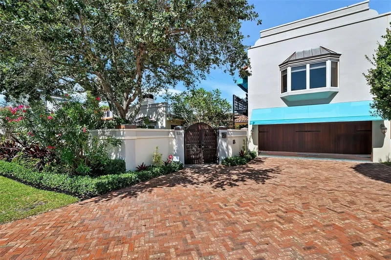 325 Bontona Ave, Fort Lauderdale, Florida, United States. - Photo 5