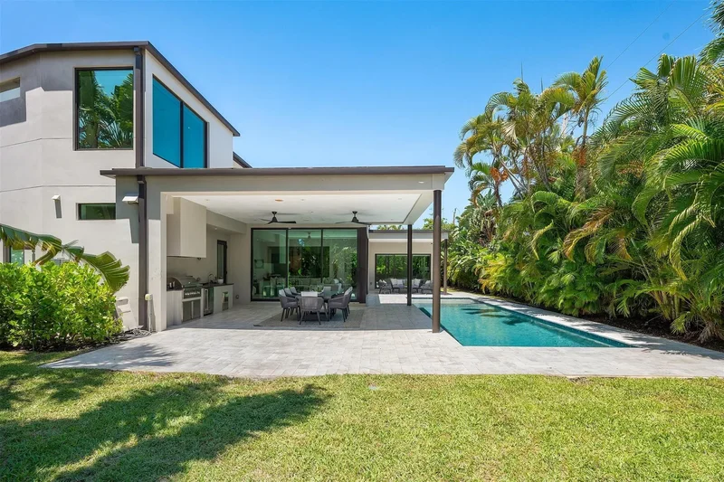 2500 Middle River Drive, Wilton Manors, Florida, United States. - Photo 53