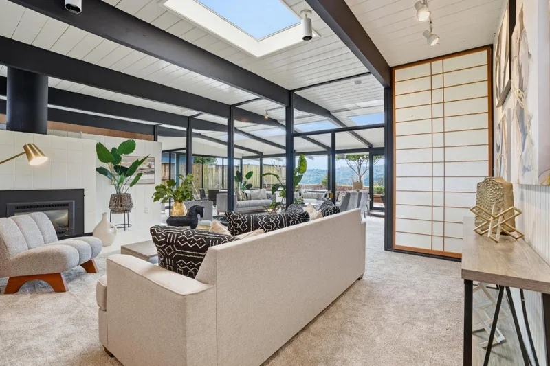1712 Lexington Avenue, San Mateo, California, United States. - Photo 8