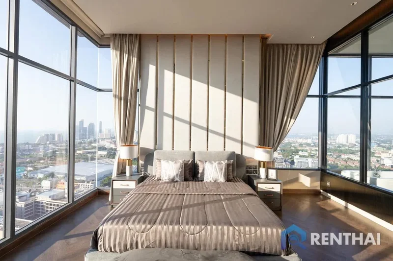 Luxury Penthouse at the Top of a Premier Condo in the Heart of Pattaya.