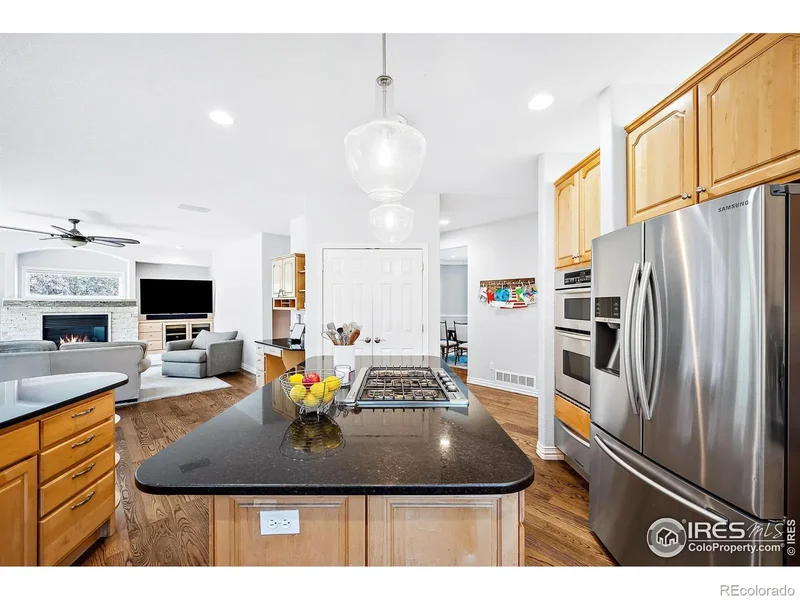535 Sawtooth Point, Boulder, Colorado, United States. - Photo 2