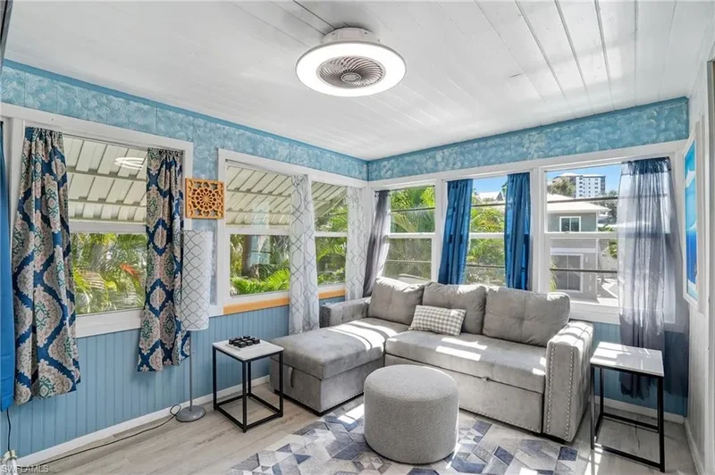 167 Coconut DR, Fort Myers Beach, Florida, United States. - Photo 31