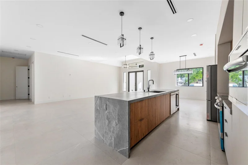 621 NW 42nd Ave, Coconut Creek, Florida, United States. - Photo 13