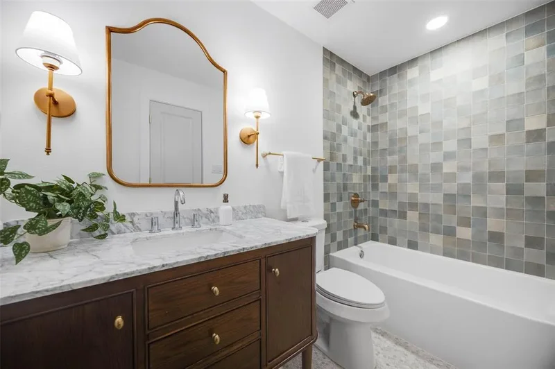 7850 La Sobrina Drive, Dallas, Texas, United States. - Photo 25