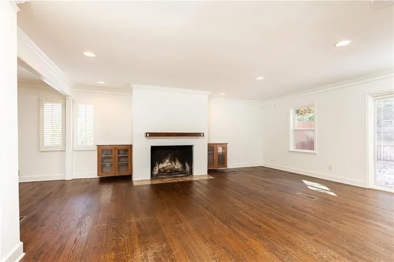 2580 Hawthorne Drive NE, Atlanta, Georgia, United States. - Photo 6