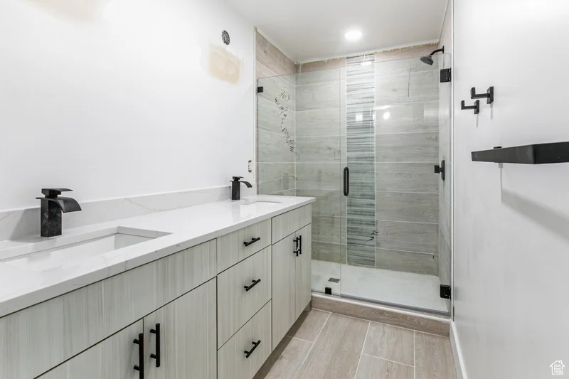 627 N DARWIN ST E, Salt Lake City, Utah, United States. - Photo 16