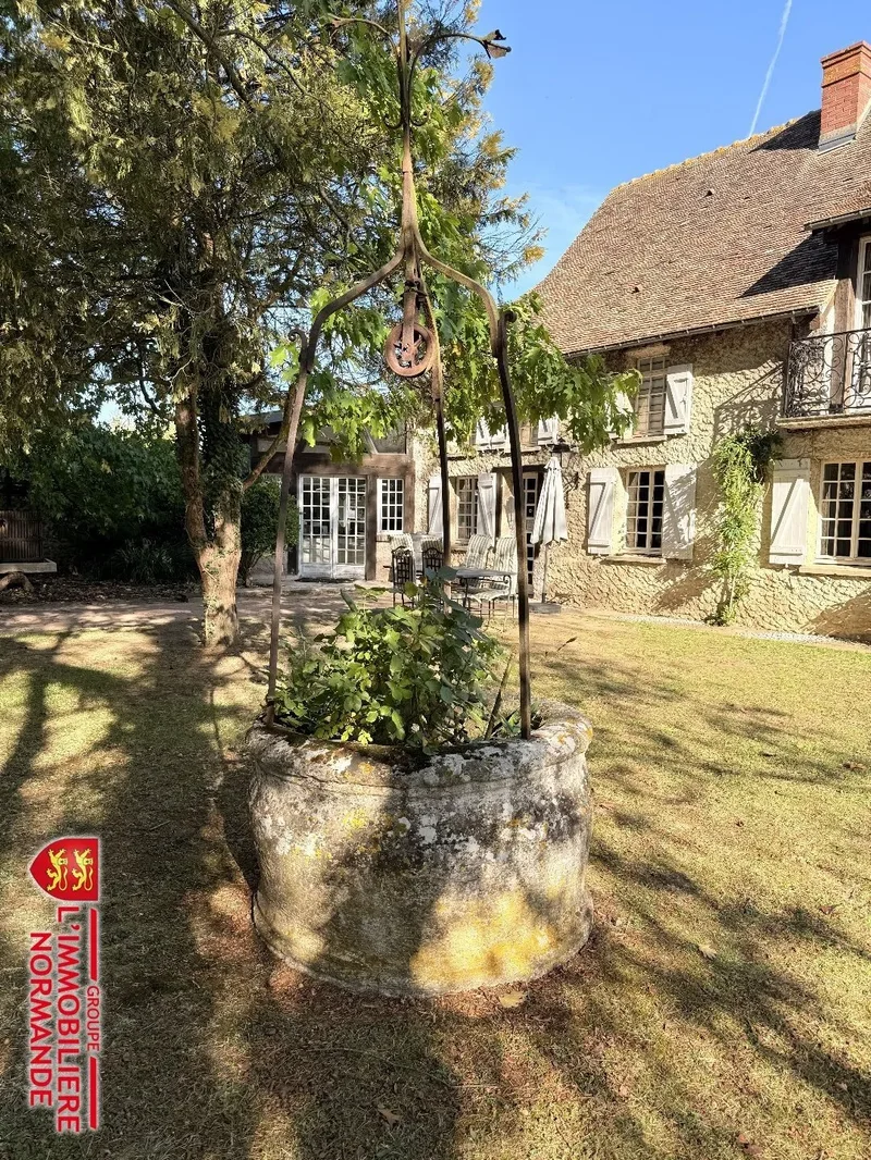Pacy-sur-Eure, Normandy, France. - Photo 6
