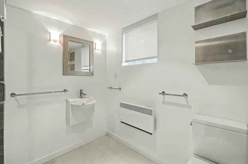 4660 Av. Hingston, Montréal, Quebec, Canada. - Photo 29