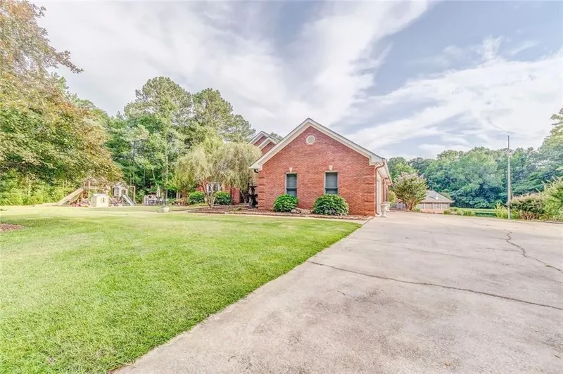 1192 Boozer Lake Road, Jacksonville, AL 36265, Jacksonville, Alabama, United States. - Photo 75