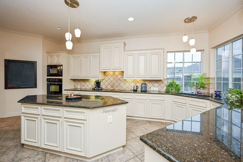 11302 Cypress Creek Lakes Drive, Houston, Texas, United States. - Photo 9
