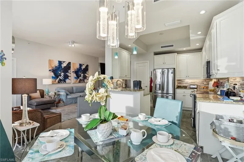 4182 Bay Beach LN, Fort Myers Beach, Florida, United States. - Photo 38