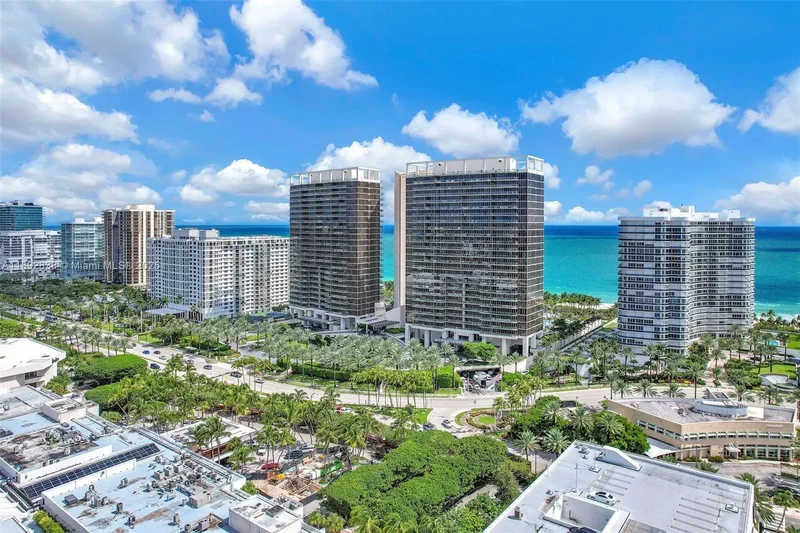 9701 Collins Ave, Bal Harbour, Florida, United States. - Photo 63