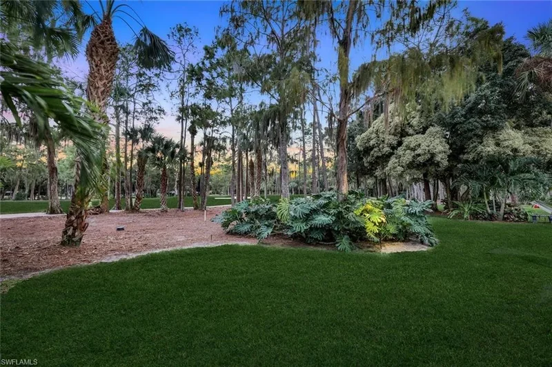 370 Edgemere WAY N, #20, Naples, FL, 34105, USA, Naples, Florida, United States. - Photo 6