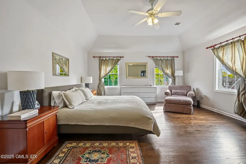 115 Lake Avenue, Greenwich, CT, 06830, USA, Greenwich, Connecticut, United States. - Photo 37