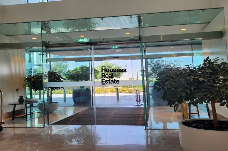 Luxurious 2BR with Sea View | Fully Furnished