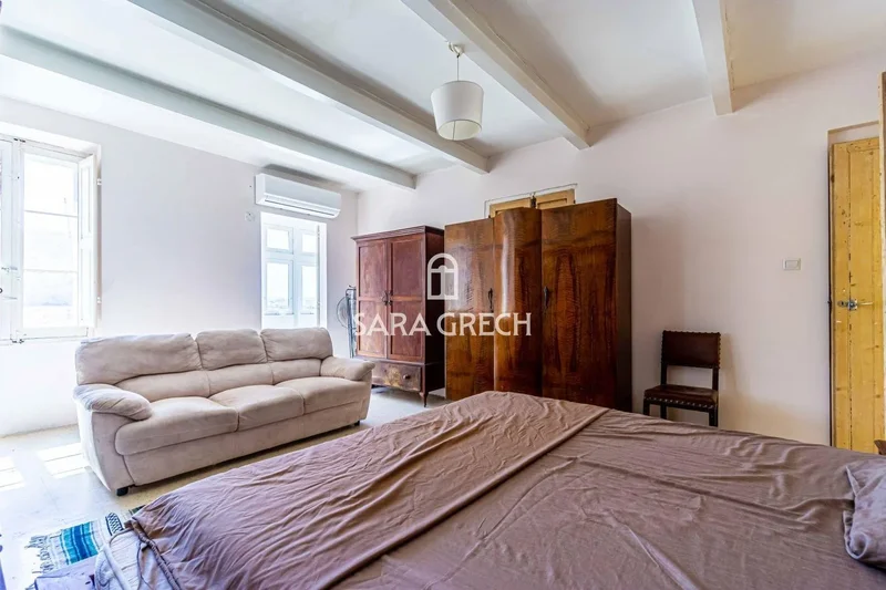 Apartment in Valletta | East