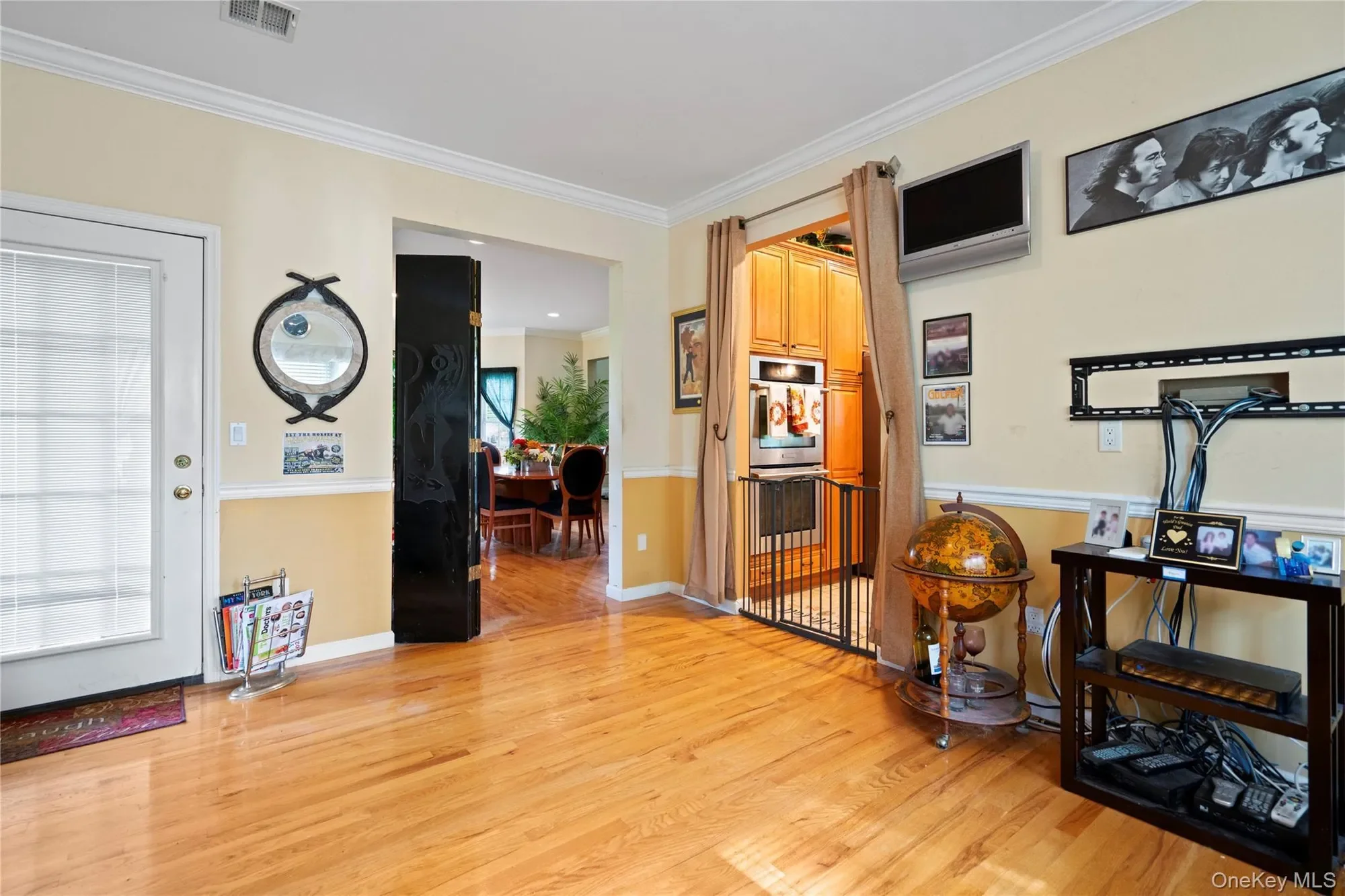 22 Southview Circle, Lake Grove, New York, United States. - Photo 21