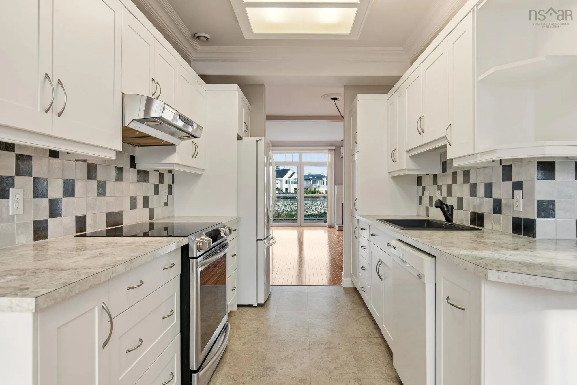 Gallery photo 6