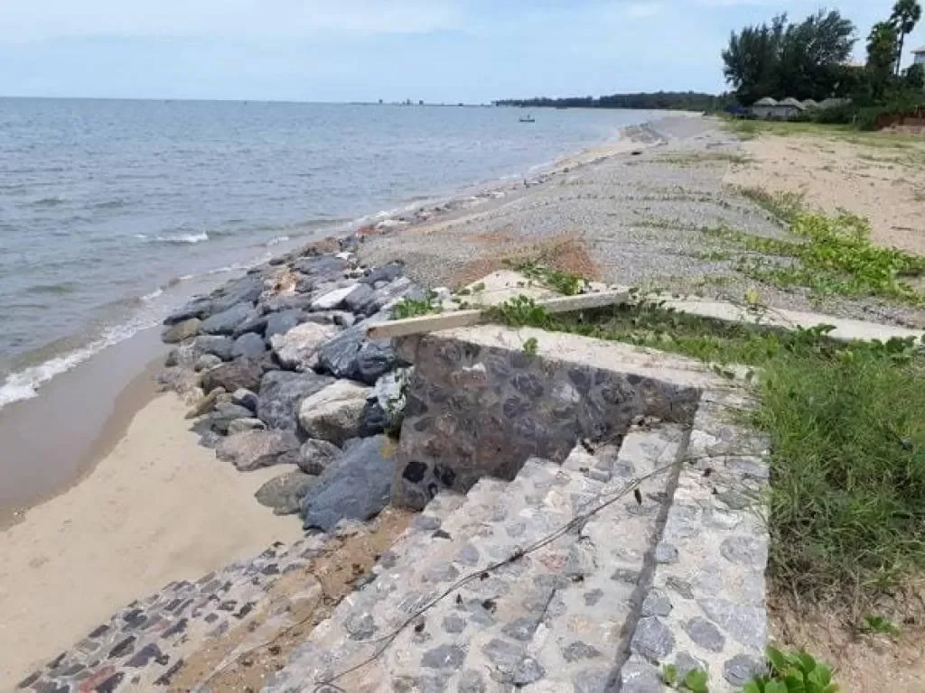 Prachuap Khiri Khan,, Pak Nam Pran, Tanintharyi Region, Thailand. - Photo 1