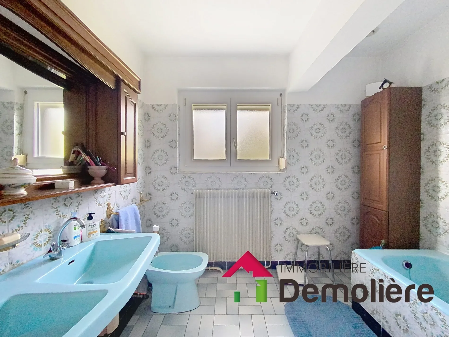 Gallery photo 4