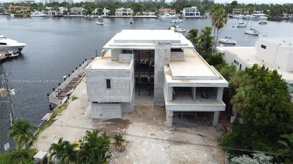 1400 W Lake Dr, Fort Lauderdale, Florida, United States. - Photo 9