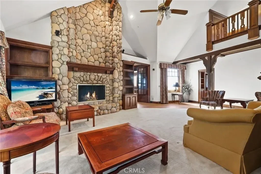 7008 Hawarden, Riverside, California, United States. - Photo 12