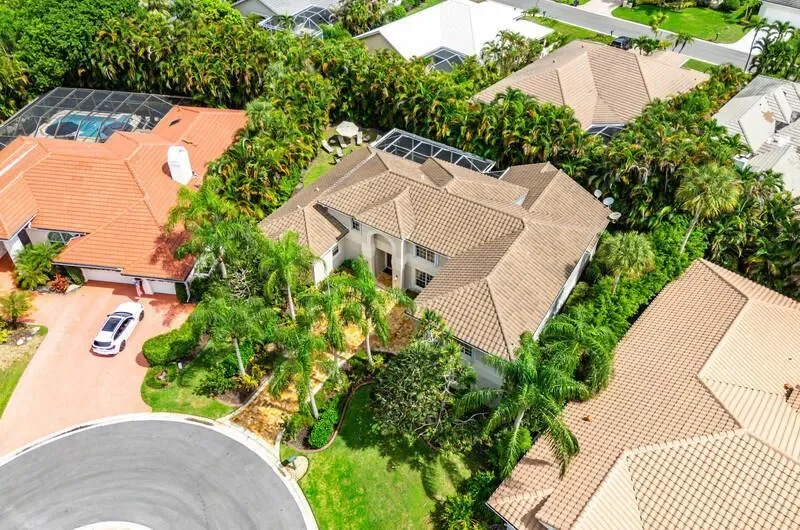 12 Martinique Cove, Palm Beach Gardens, Florida, United States. - Photo 5