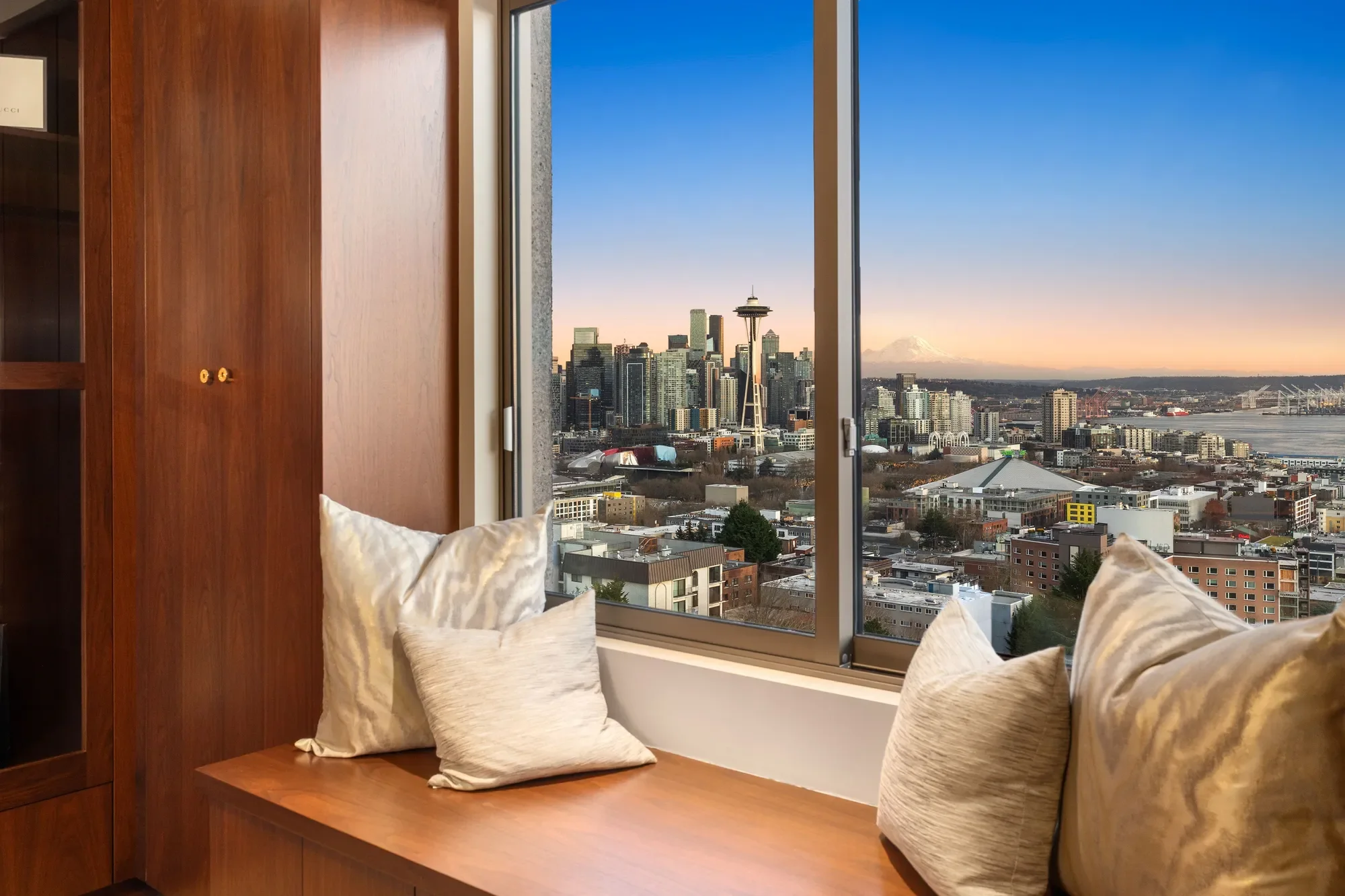 111 W Highland Dr Unit #9E & 9W, 1C , Seattle, WA 98119, Seattle, Washington, United States. - Photo 26