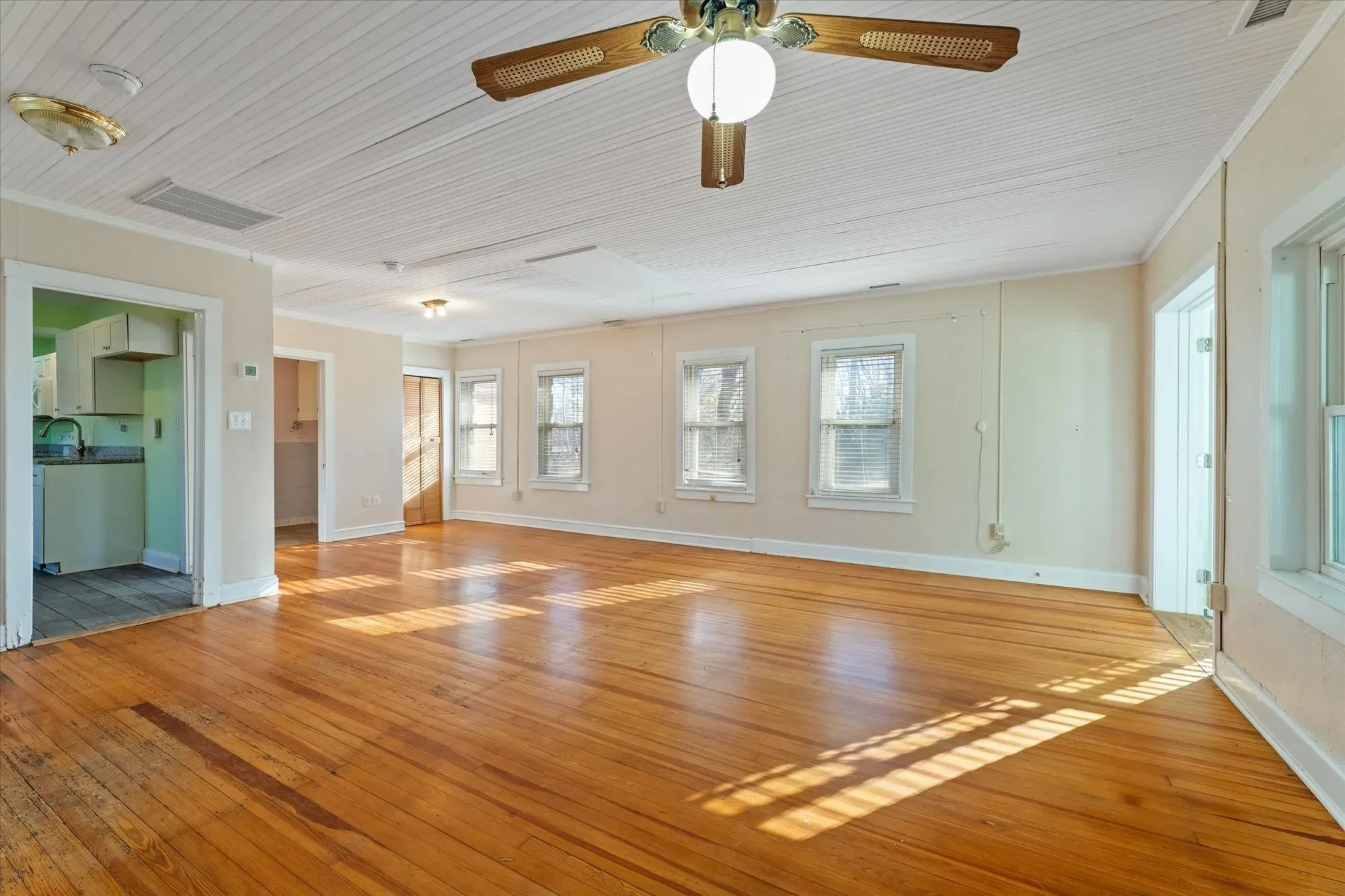 989 & 991 Crozet Ave, Crozet, VA 22932, Crozet, Virginia, United States. - Photo 47