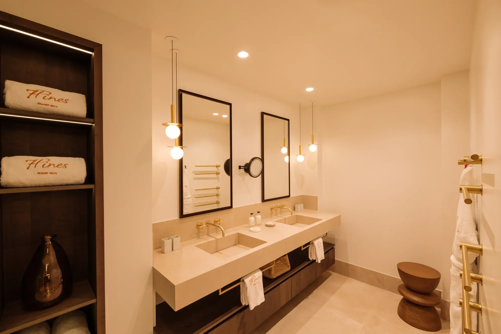 Gallery photo 12