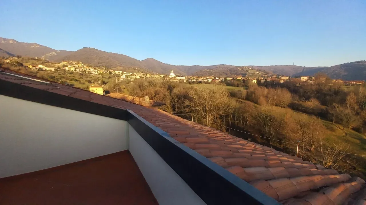 Sorisole, Lombardy, Italy. - Photo 15