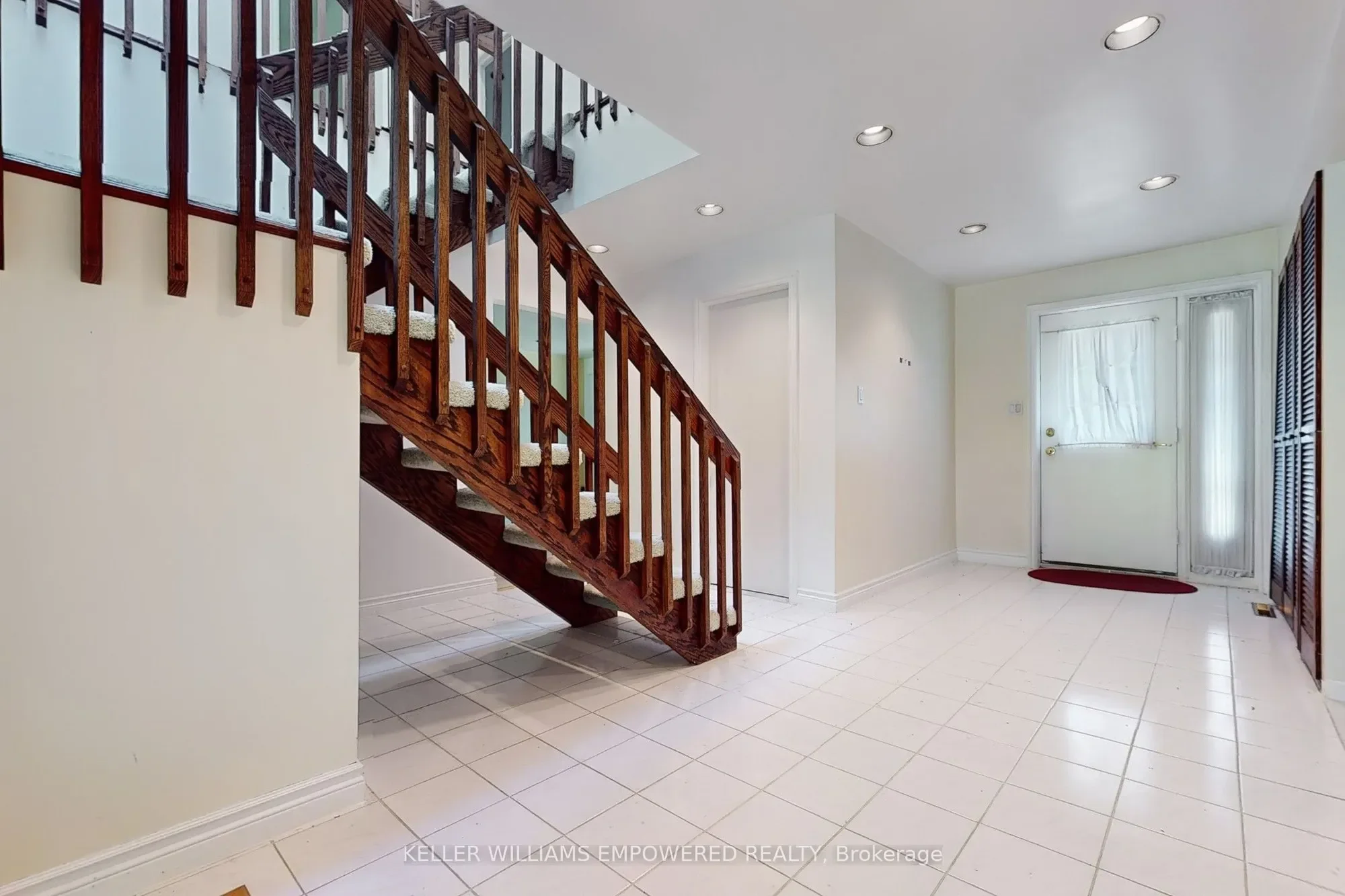 16 Bayview Park Lane, Richmond Hill, ON L4E 4K7, Gormley, Ontario, Canada. - Photo 27