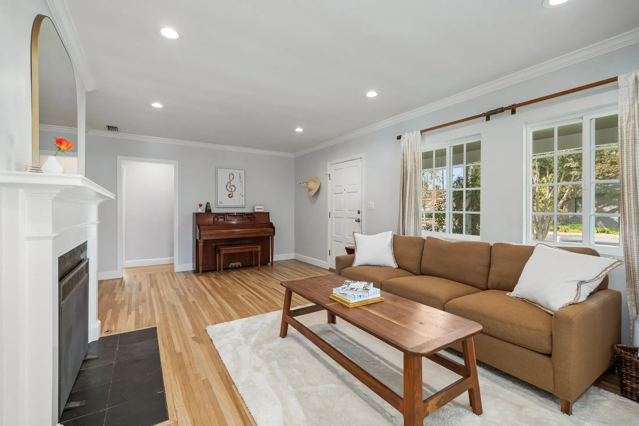 16600 Gilmore Street, Van Nuys, CA 91406, Los Angeles, California, United States. - Photo 7