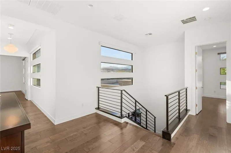 15 Gemstar Lane, Las Vegas, Nevada, United States. - Photo 7