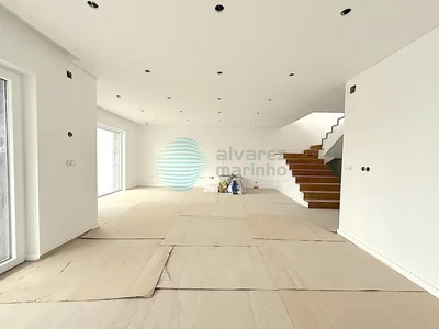 Thumbnail 21