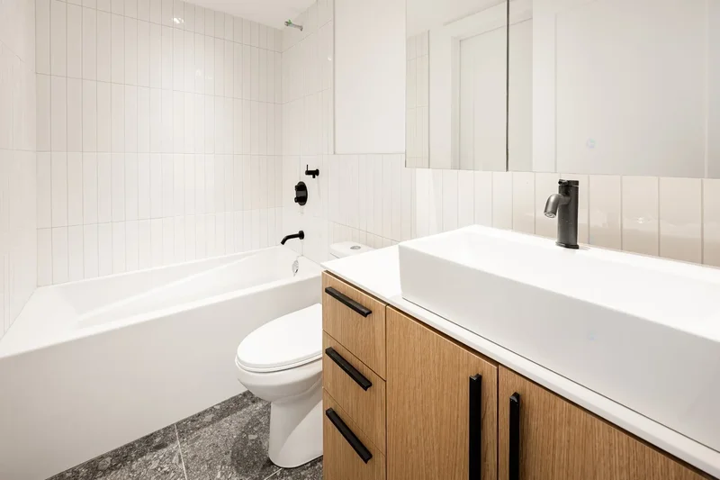 2310Z Rue Montgomery 1, Montréal, Quebec, Canada. - Photo 16