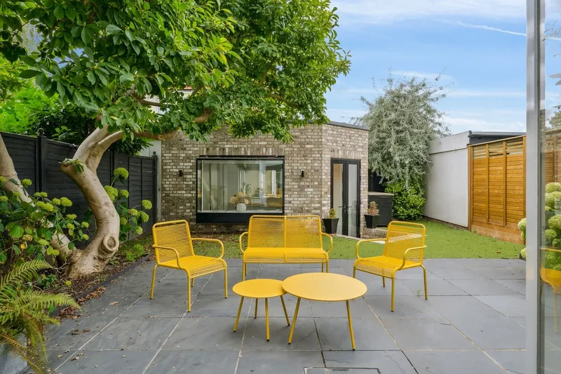 4 bedroom Semi-Detached House for sale in London