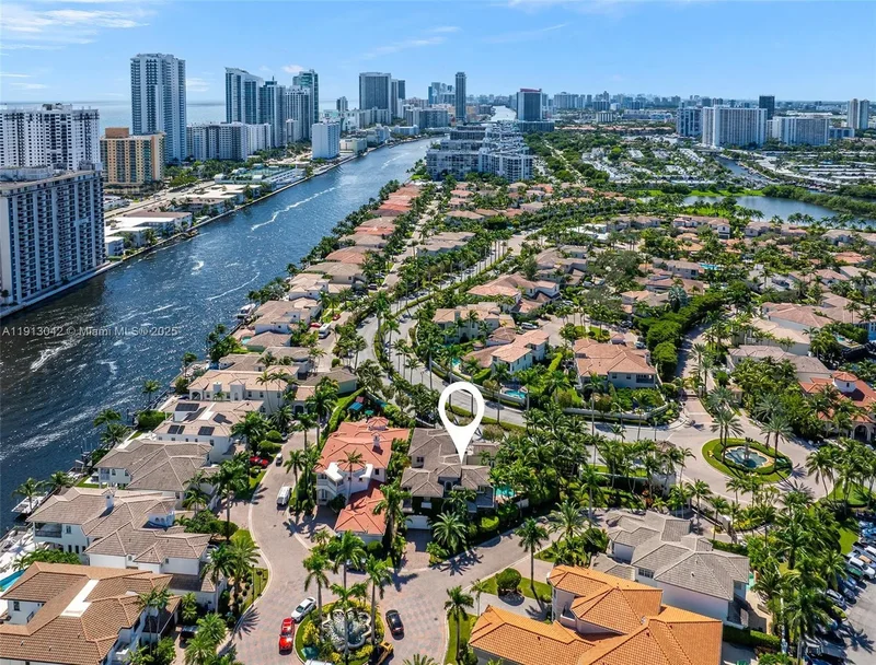 1295 Hatteras Ln, Hollywood, Florida, United States. - Photo 8