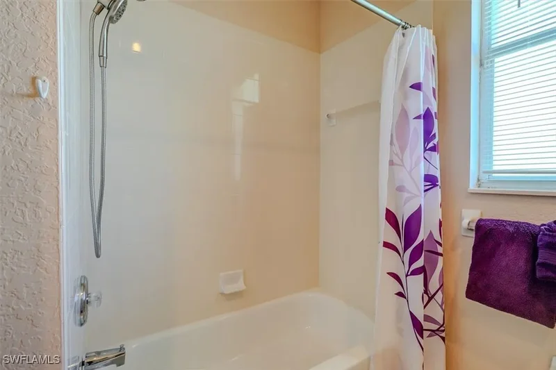 5613 Harbour Circle, Cape Coral, FL 33914, Cape Coral, Florida, United States. - Photo 36