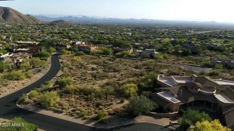 10798 E BUCKSKIN Trail 19, Scottsdale, Arizona, United States. - Photo 24