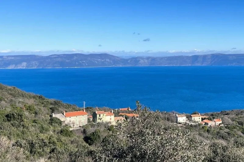 Istria, Skvaranska, building land with 12 valid building permits