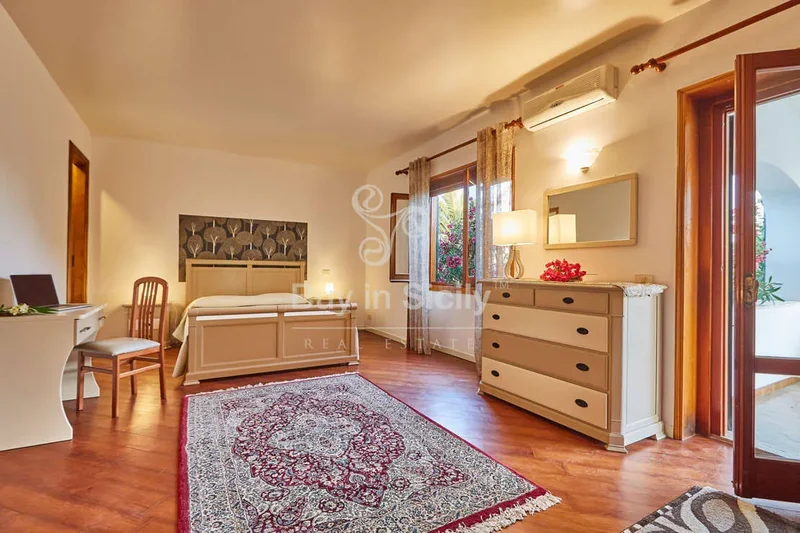 Viale Della Tecnologia, 97015 Modica RG, Italy, Sicily, Italy. - Photo 4