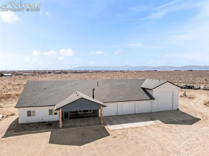 1068 N Gantts Fort Avenue, Pueblo West, CO 81007, Pueblo West, Colorado, United States. - Photo 4