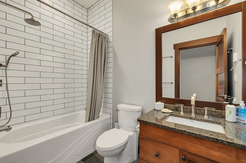 403/404-5257 Big White Road, Big White, BC V1P 1P3, Beaverdell, British Columbia, Canada. - Photo 19