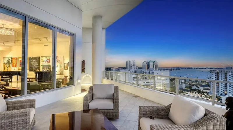 111 S Pineapple Avenue Unit 1210, Sarasota, FL 34236, Sarasota, Florida, United States. - Photo 41