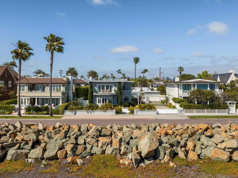 535 Ocean Blvd, Coronado, California, United States. - Photo 6